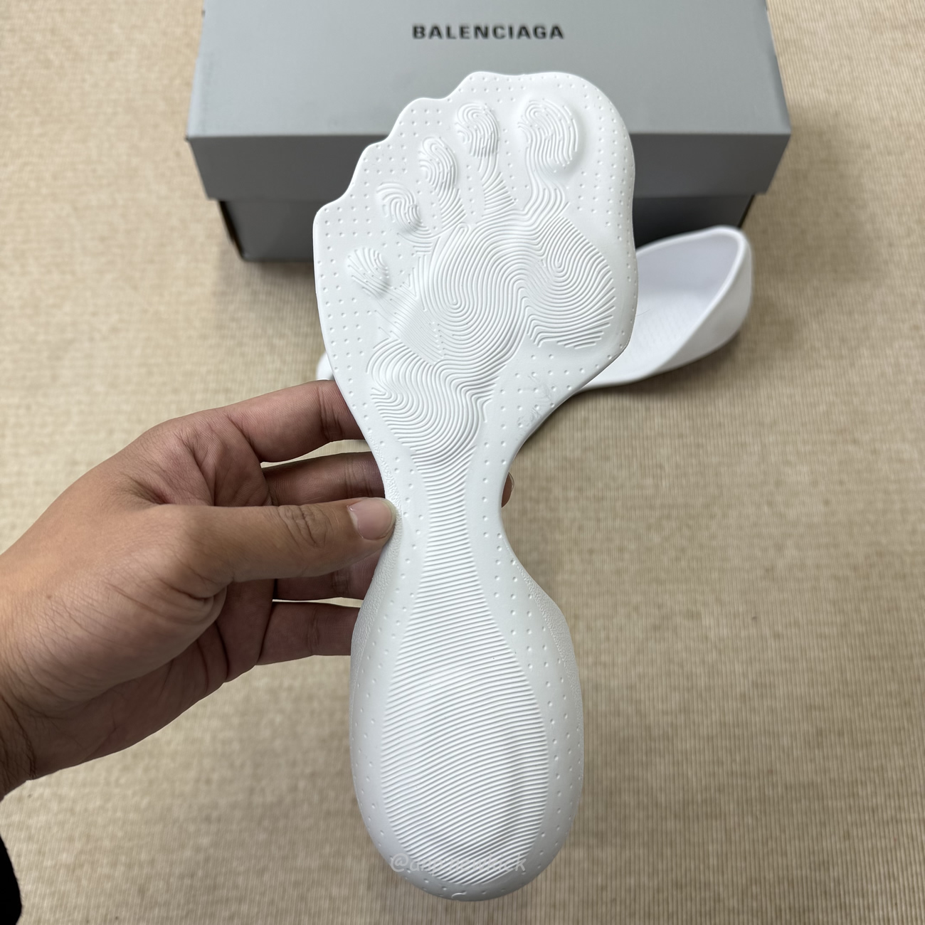 Balenciaga Sandals Zero (9) - www.newkick.org